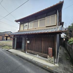 上野伊予町1049-6, 伊賀市, Mie 518-0852, Japon