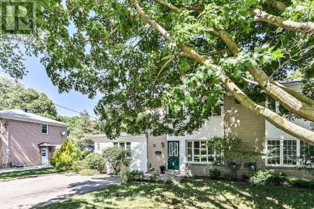15 ELIZABETH STREET, Markham (markham Village), 安大略省 L3P 2B3, 加拿大