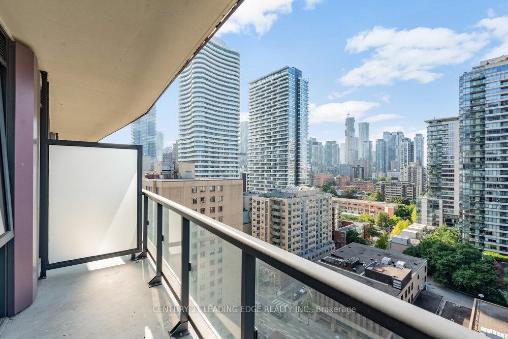 308 JARVIS STREET, Toronto, Ontario M5B 0E3, Canada