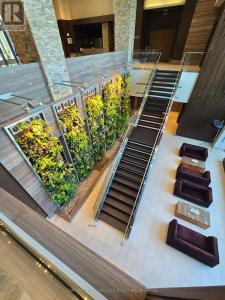 35 BRIAN PECK CRESCENT, Toronto (thorncliffe Park), Ontario M4G 0A5, Canada