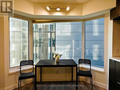 155 YORKVILLE AVENUE, Toronto (annex), 安大略省 M5R 0B4, 加拿大