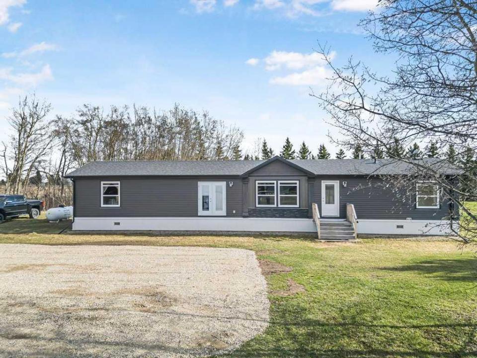 390022 RANGE ROAD 4-2, Rural Clearwater County, Alberta T0M 0P0, Canada