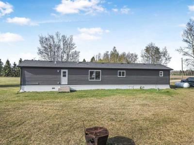 390022 RANGE ROAD 4-2, Rural Clearwater County, Alberta T0M 0P0, Canada