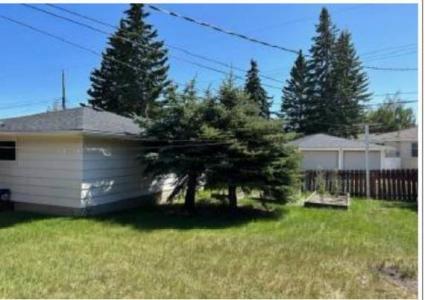 4951 10 AVENUE SW, Calgary, Alberta T3C 0M3, Canada