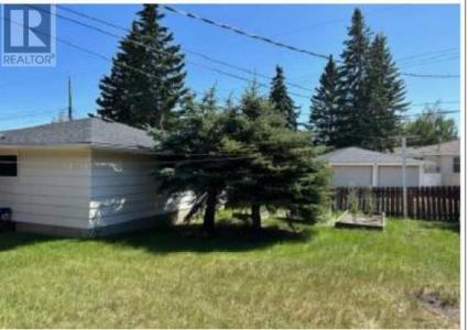 4951 10 AVENUE SOUTHWEST, Calgary, Alberta T3C 0M3, Canada