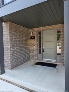 205 WEST OAK TRAIL, Kitchener, Ontario N2R 0R9, Kanada