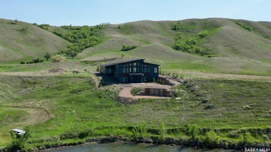 12 SUNSET BOULEVARD, North Grove, Saskatchewan S0G 0P0, Kanada