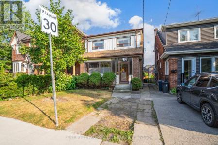 61 ST ANNES ROAD, Toronto (little Portugal), 온타리오주 M6J 2C4, 캐나다