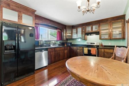 732 1ST AVENUE N, Martensville, サスカチュワン州 S0K 2T2, カナダ