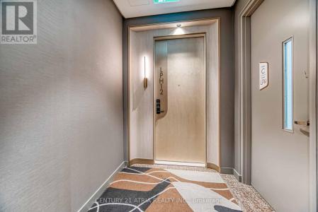 155 MERCHANTS' WHARF, Toronto (waterfront Communities), Ontario M5A 0Y4, Canadá