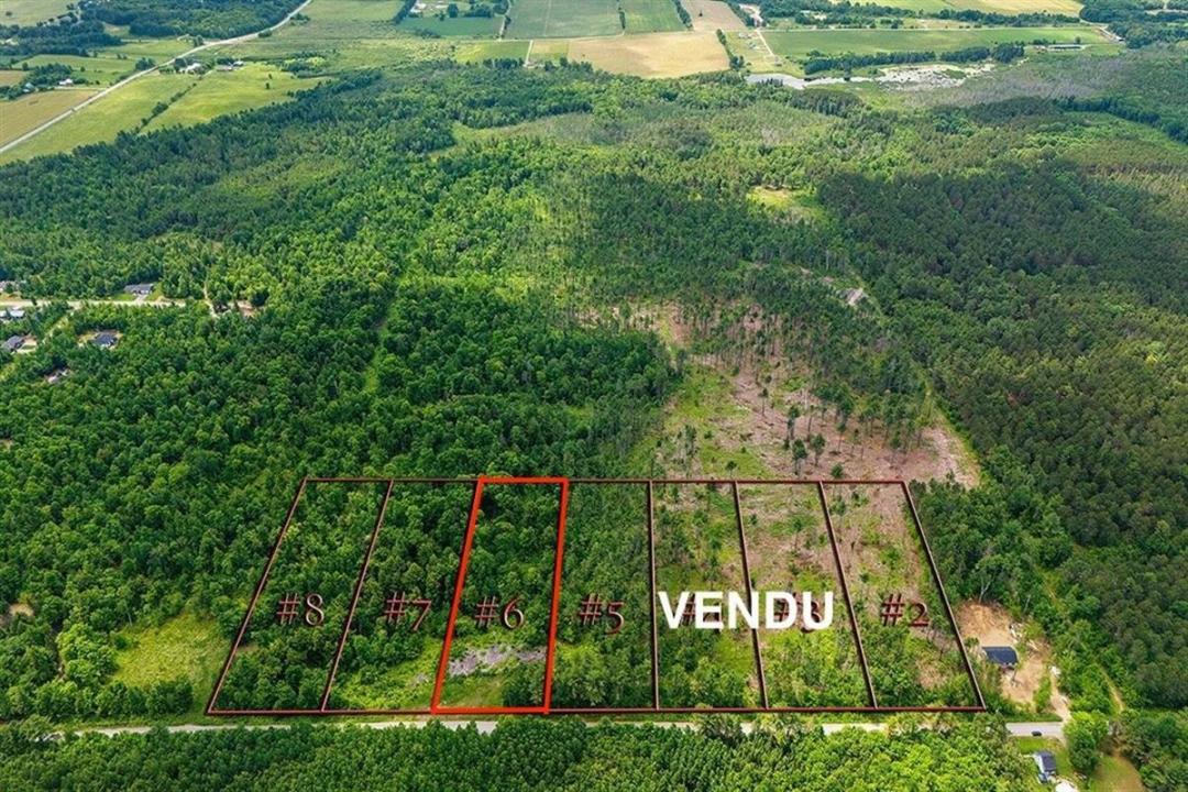 8e Concession, Clarendon, Квебек J0X 2Y0, Канада