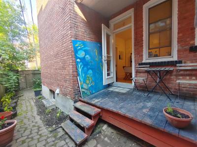 2247  Av. de Hampton, Montréal (Côte-des-Neiges/Notre-Dame-de-Grâce), Quebec H4A 2K5, Canada