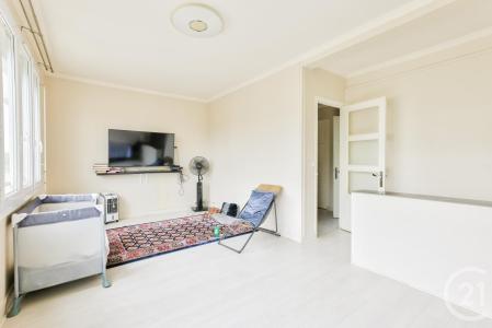 La Courneuve, Île-de-France 93120, France