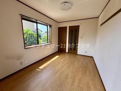 101, 亀井野891-24, リバティ湘南, 藤沢市, Kanagawa 252-0813, Giappone
