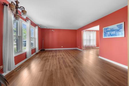 155 Hesterman Drive, Glendale Heights, Illinois 60139, États-Unis