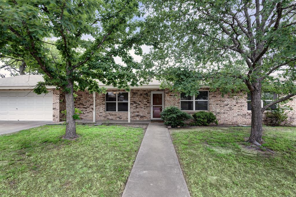 607 S Columbus, Fredericksburg, Texas 78624, Estados Unidos