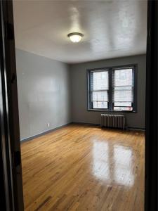 2922 Barnes Ave #3A, Bronx, NY 10467, USA