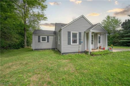 422 Ferncliff Avenue, Poland, 俄亥俄州 44514, 美国