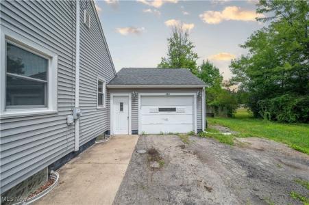 422 Ferncliff Avenue, Poland, 俄亥俄州 44514, 美国