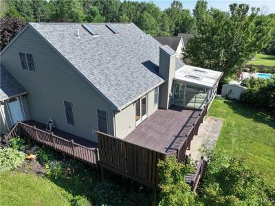 46 Harbor Brook Drive, Oswego, NY 13126, USA