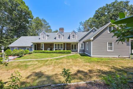1 Lake Louise Drive, Westbrook, Connecticut 06498, USA