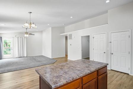 330 Eagle Drive, Forsyth, ミズーリ 65653, アメリカ合衆国