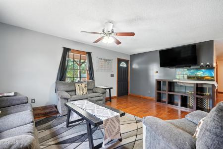 1674 Smyth Chapel Road, Pennington Gap, Вирджиния 24277, Соединенные Штаты