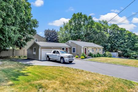 235 Overland Drive, Stratford, Connecticut 06614, USA