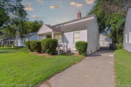 15955 Leona Drive, Redford, Michigan 48239, USA