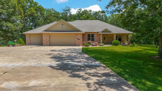 19050 N RTE V, STURGEON, Missouri 65284, HOA KỲ