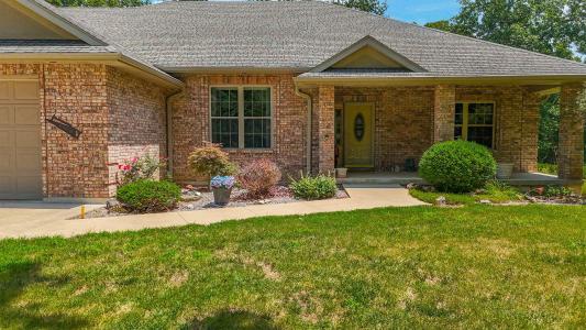 19050 N RTE V, STURGEON, Missouri 65284, HOA KỲ