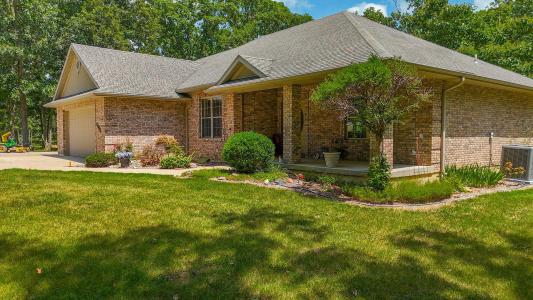 19050 N RTE V, STURGEON, Missouri 65284, HOA KỲ
