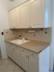 2925 Matthews Avenue #5F, Bronx, NY 10467, USA