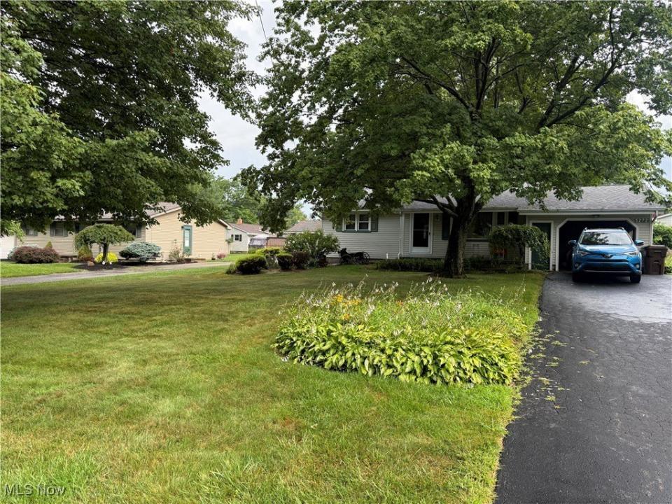 5272 Middletown Road E, New Middletown, Ohio 44442, Estados Unidos