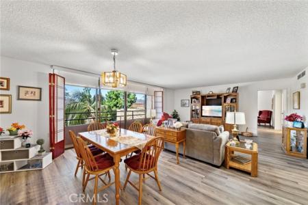 24055 Paseo Del Lago , 355, Laguna Woods, California 92637, USA