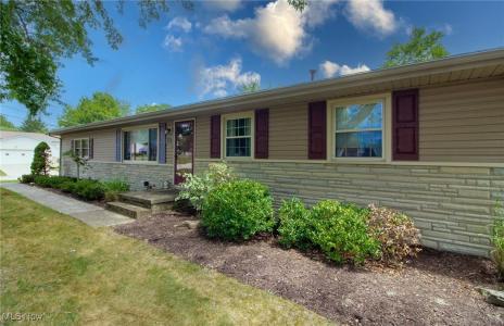 2505 Vollmer Drive, Austintown, Ohio 44511, USA