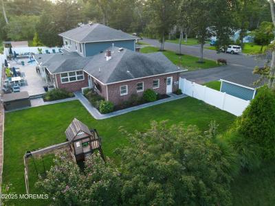 427 Monmouth Avenue, Pine Beach, Nova Jersey 08741, Estados Unidos