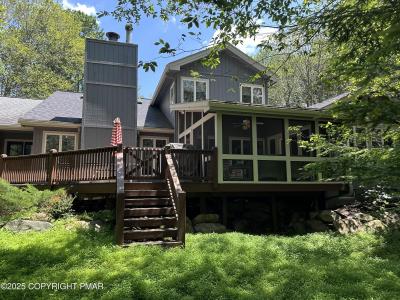 116 Little Fawn Crescent, Pocono Pines, Pennsylvania 18350, Estados Unidos