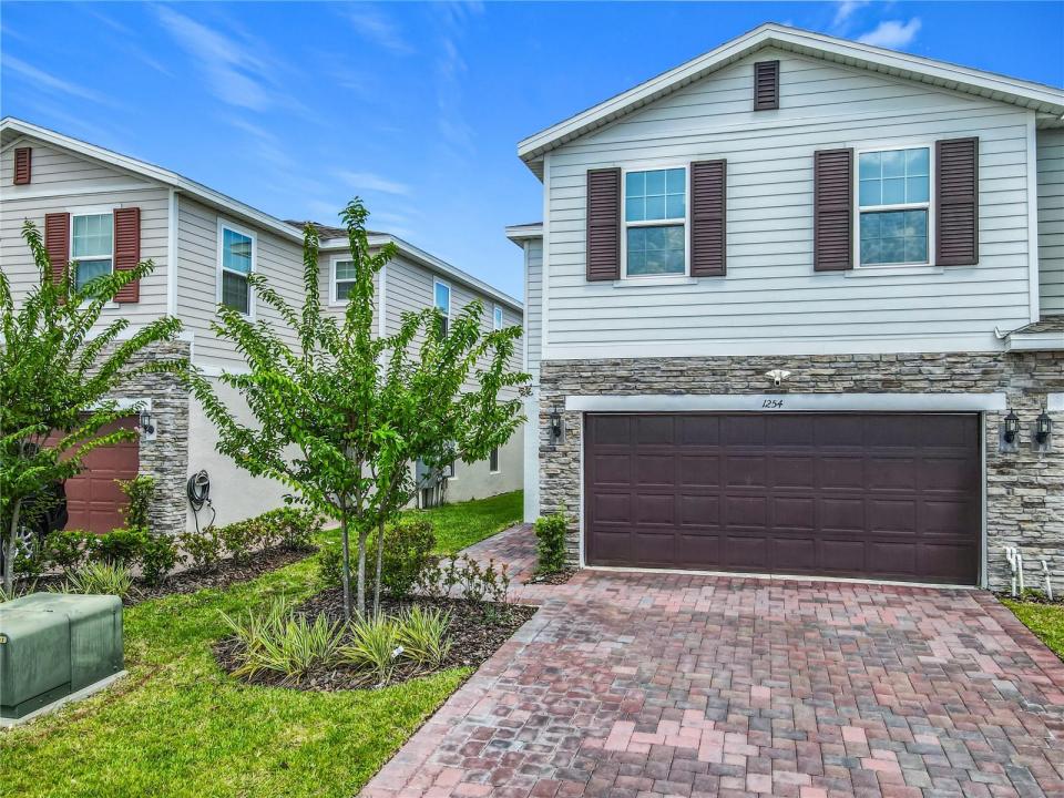 1254 Wispy Cypress Drive, KISSIMMEE, Florida 34746