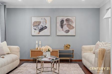 4 Whiteley Close, Casula, NSW 2170, Austrália