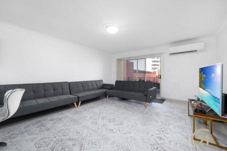 8/5 William Street, Fairfield, NSW 2165, Úc