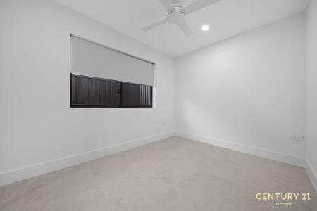 44A Allambie Road, Edensor Park, NSW 2176, Australia