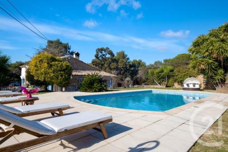 Antibes, Provence-Alpes-Côte D'Azur 06600, Francja