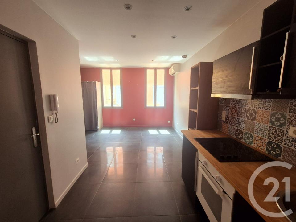 Perpignan, Languedoc-Roussillon 66000, France