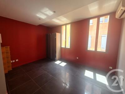 Perpignan, Languedoc-Roussillon 66000, France