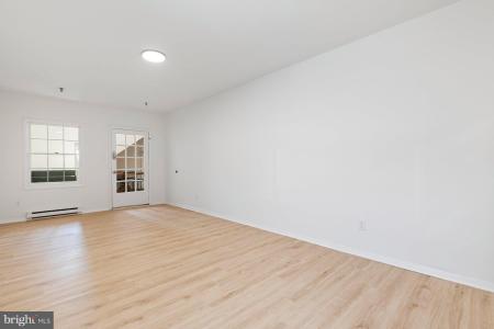 207 S Patrick Street Unit# 108, Alexandria, Virginie 22314, États-Unis