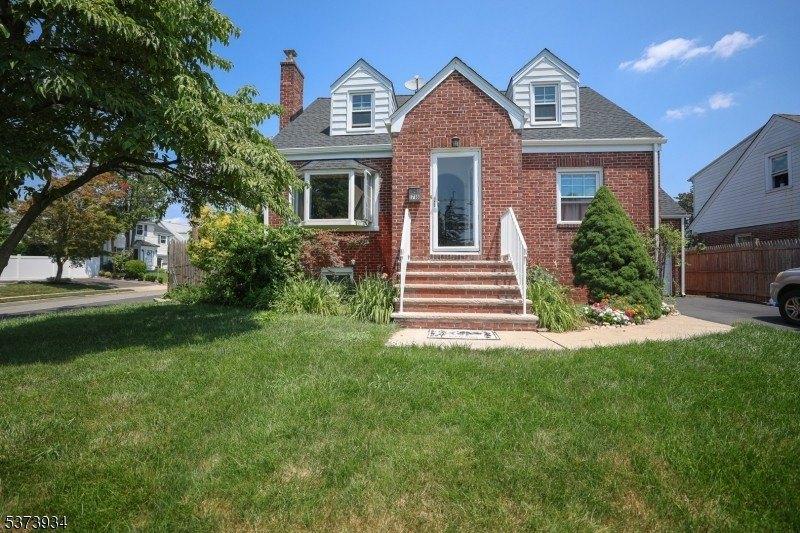 1718 Summit Ter, Linden City, New Jersey 07036-3837, Stati Uniti