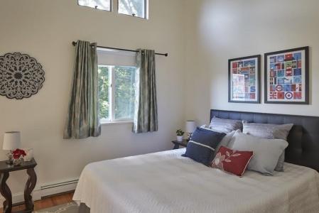 4 Fort Washington Place , #TH, Cambridge, 马萨诸塞州 02139, 美国