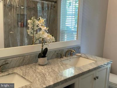 1540 Lincoln Way , 202, Mclean, Virginia 22102, USA