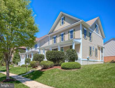 13501 Moonlight Trail Drive, Silver Spring, Maryland 20906, USA